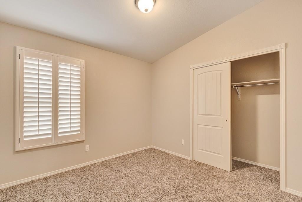 6097 Vintage Street - Photo 16