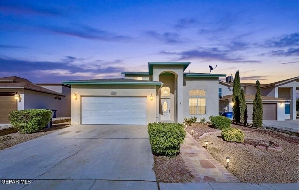 2108 Setting Sun Drive - Photo 35