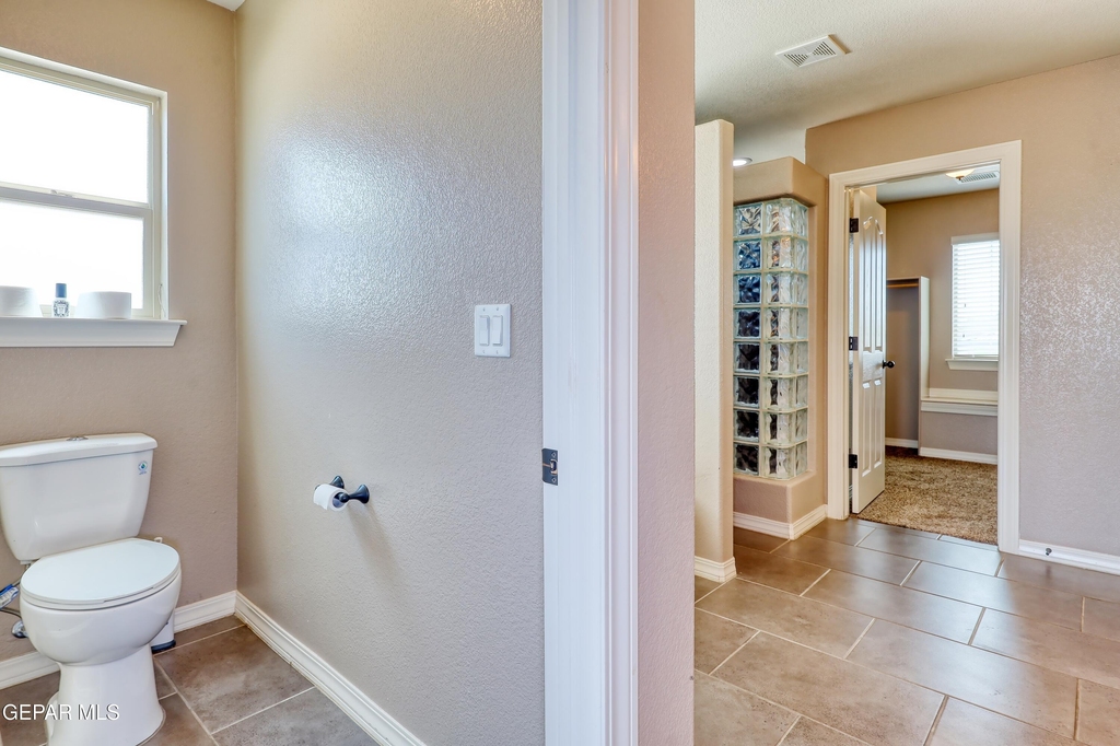 12108 Chapel Hill Road - Photo 27