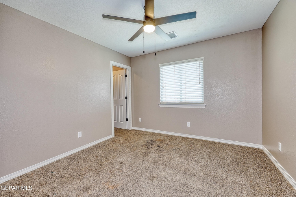 12108 Chapel Hill Road - Photo 47
