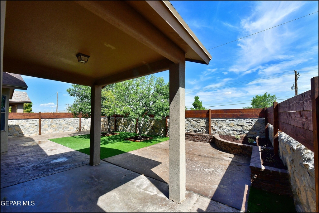 12569 Wolf Berry Drive - Photo 34