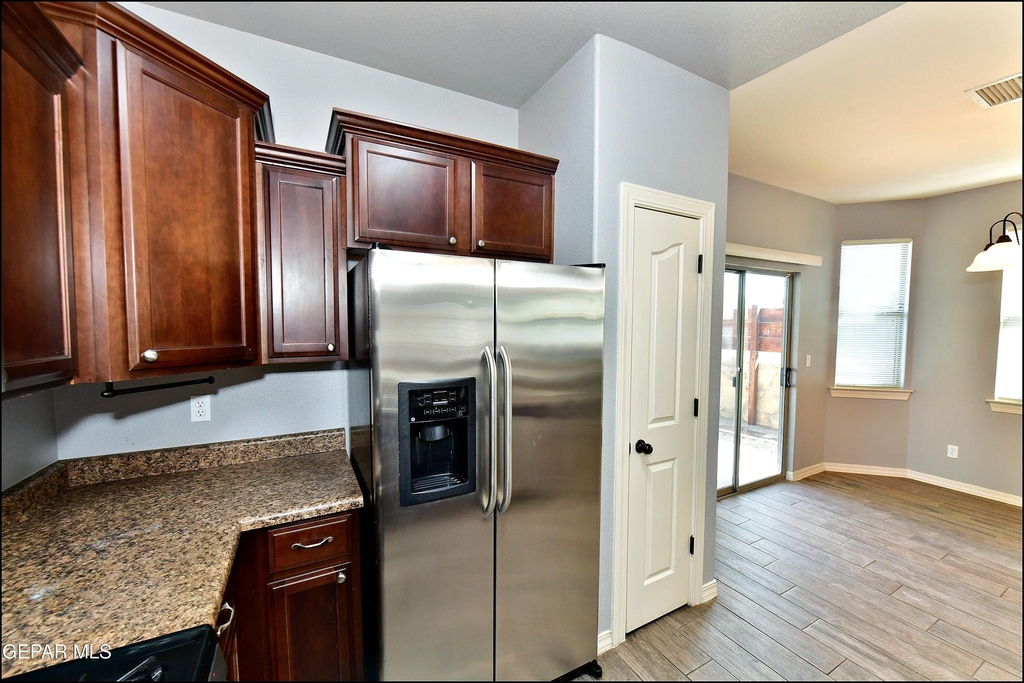 12569 Wolf Berry Drive - Photo 17