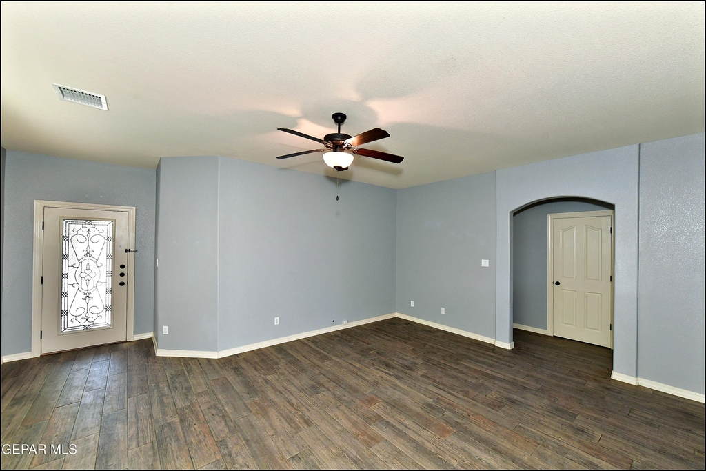 12569 Wolf Berry Drive - Photo 9