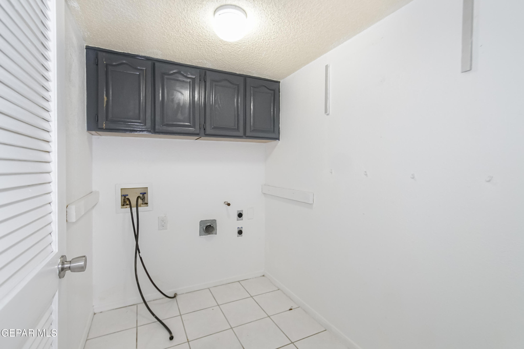 908 Los Pinos Way - Photo 12