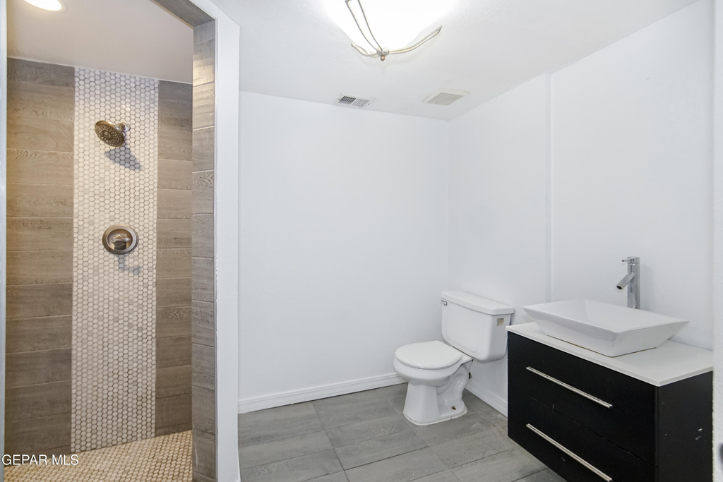 908 Los Pinos Way - Photo 11