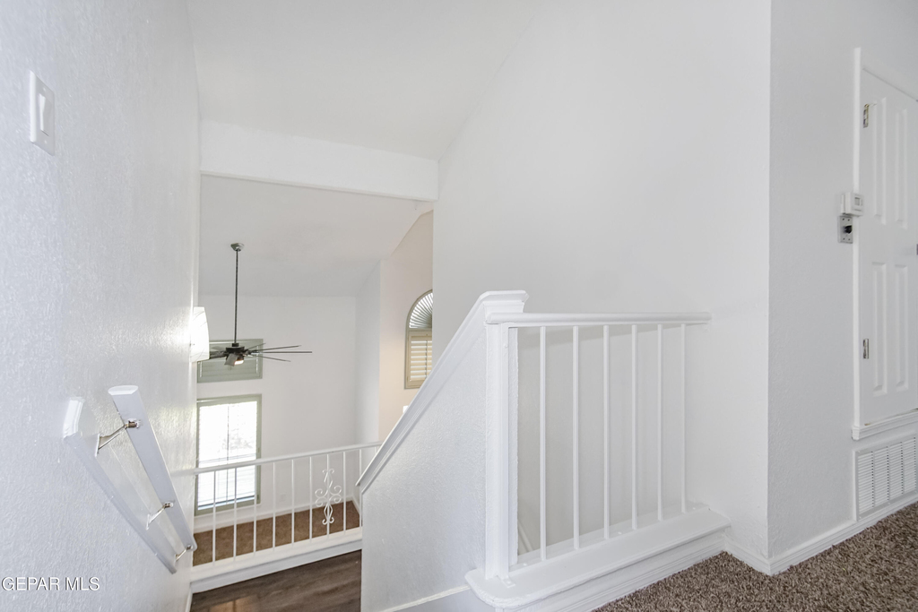 908 Los Pinos Way - Photo 29