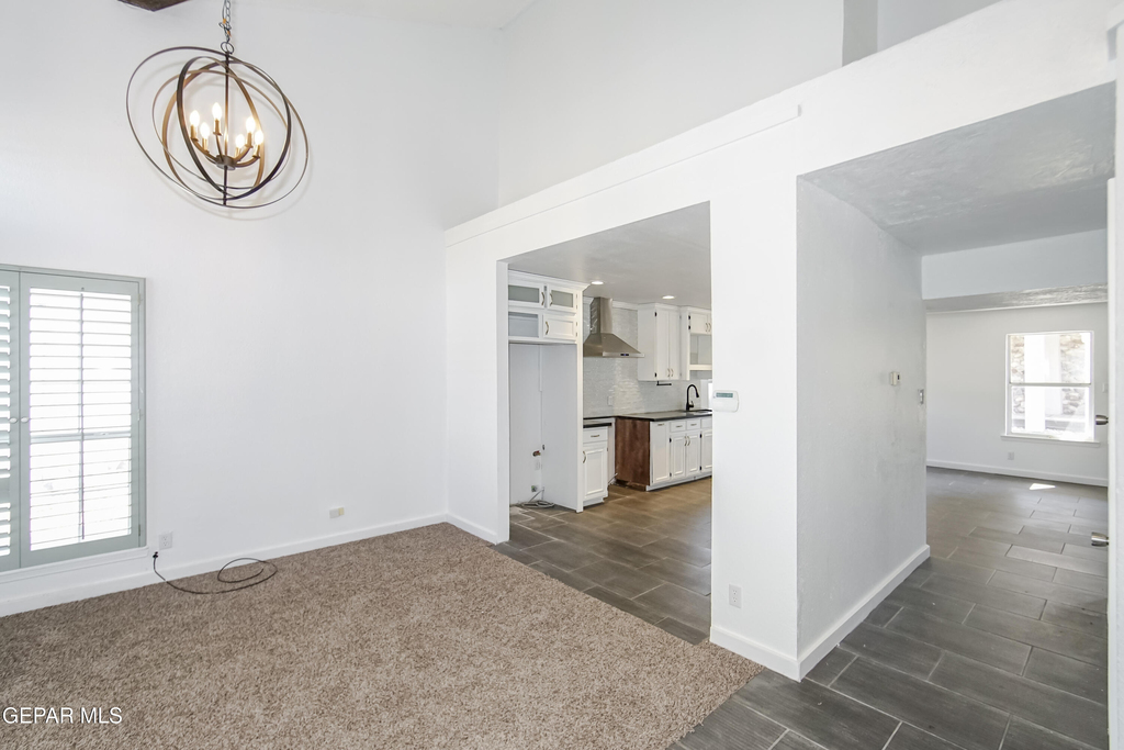 908 Los Pinos Way - Photo 4