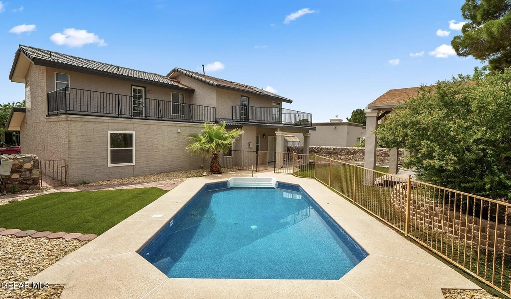908 Los Pinos Way - Photo 33
