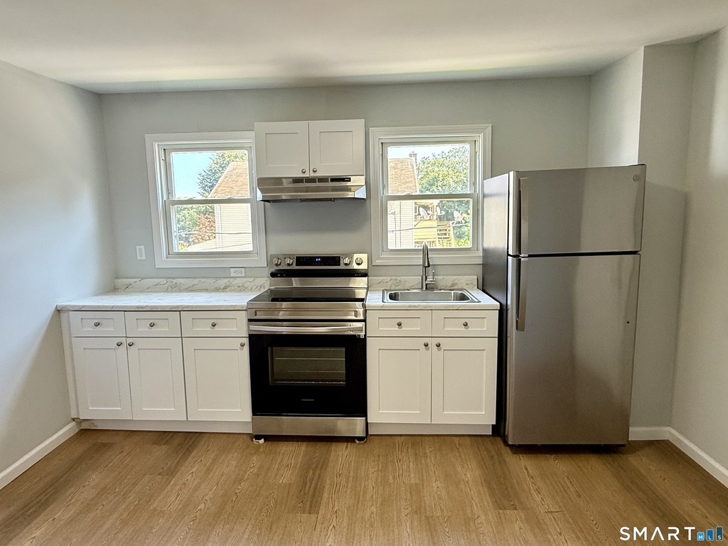205 Shaw Street - Photo 1