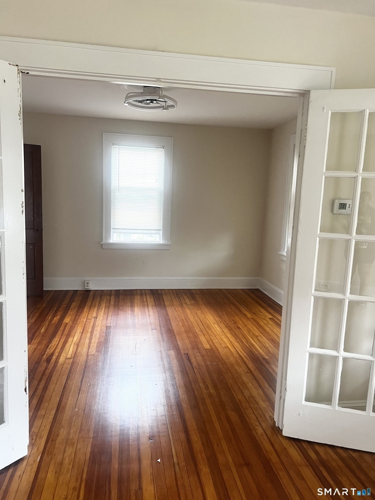 243 Henry Avenue - Photo 7
