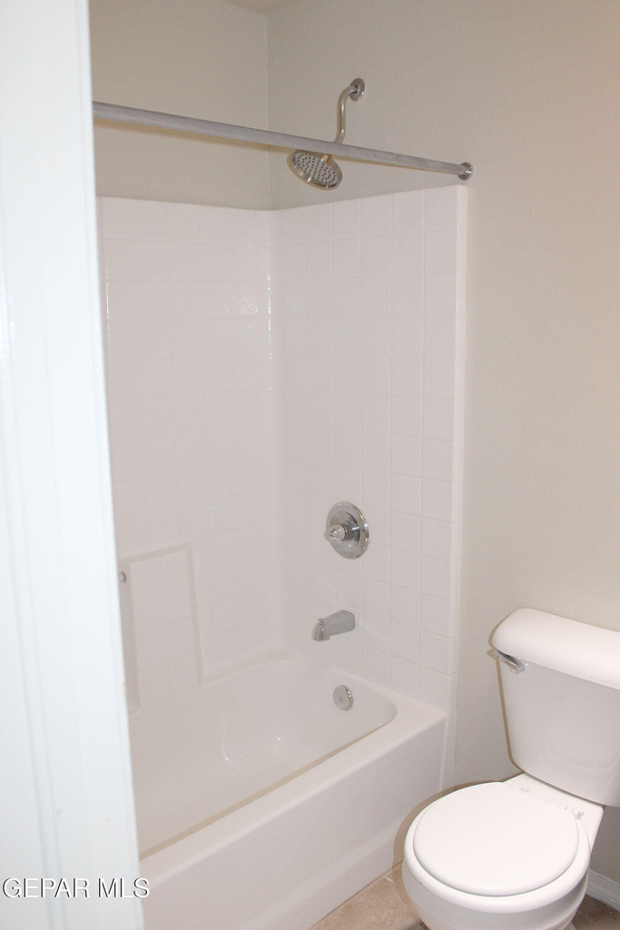 5040 Gold Ranch Avenue - Photo 14