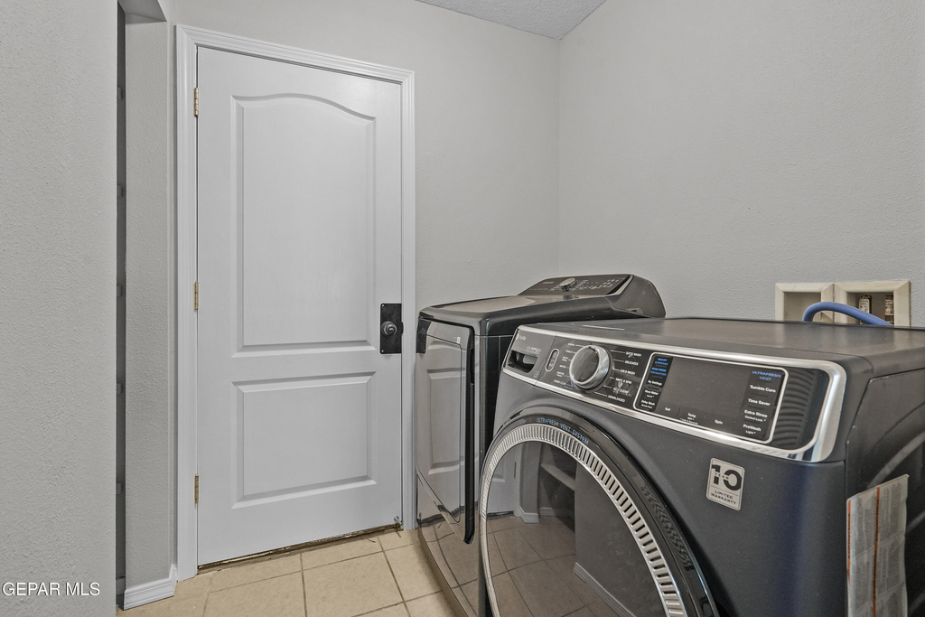 10039 Paloma Drive - Photo 16