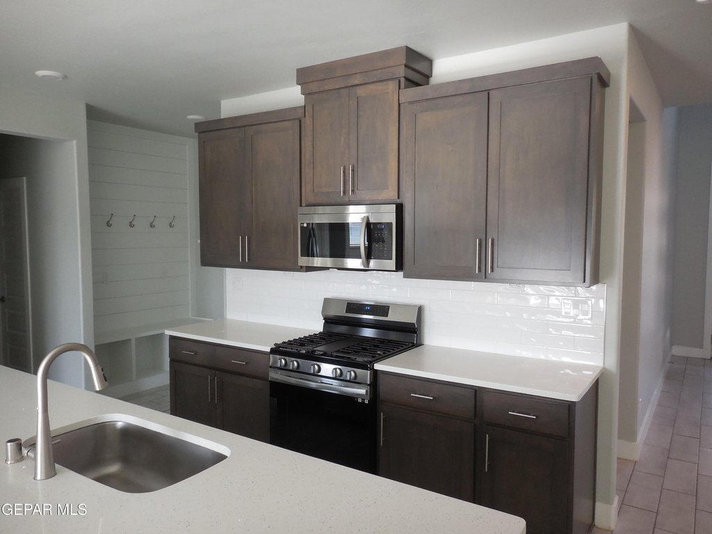 2245 Rocky Terrace Place - Photo 3