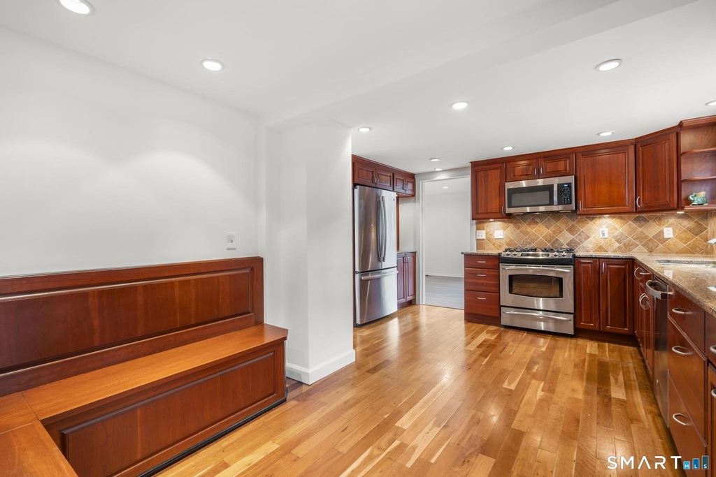 7 Fletcher Avenue - Photo 5