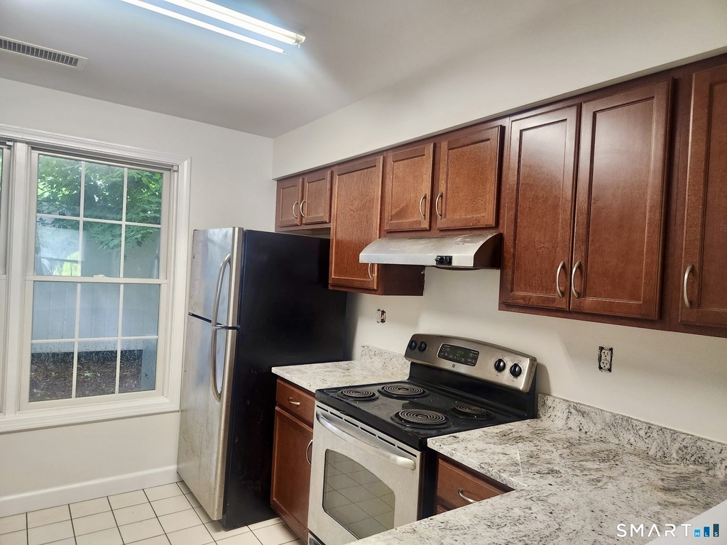 49 Fairgate Drive - Photo 5
