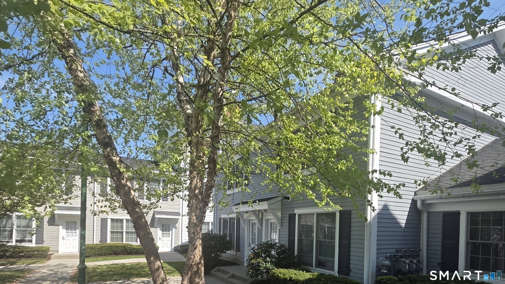 49 Fairgate Drive - Photo 1