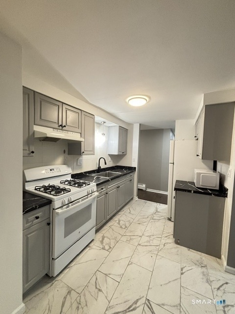 1387 Quinnipiac Avenue - Photo 2