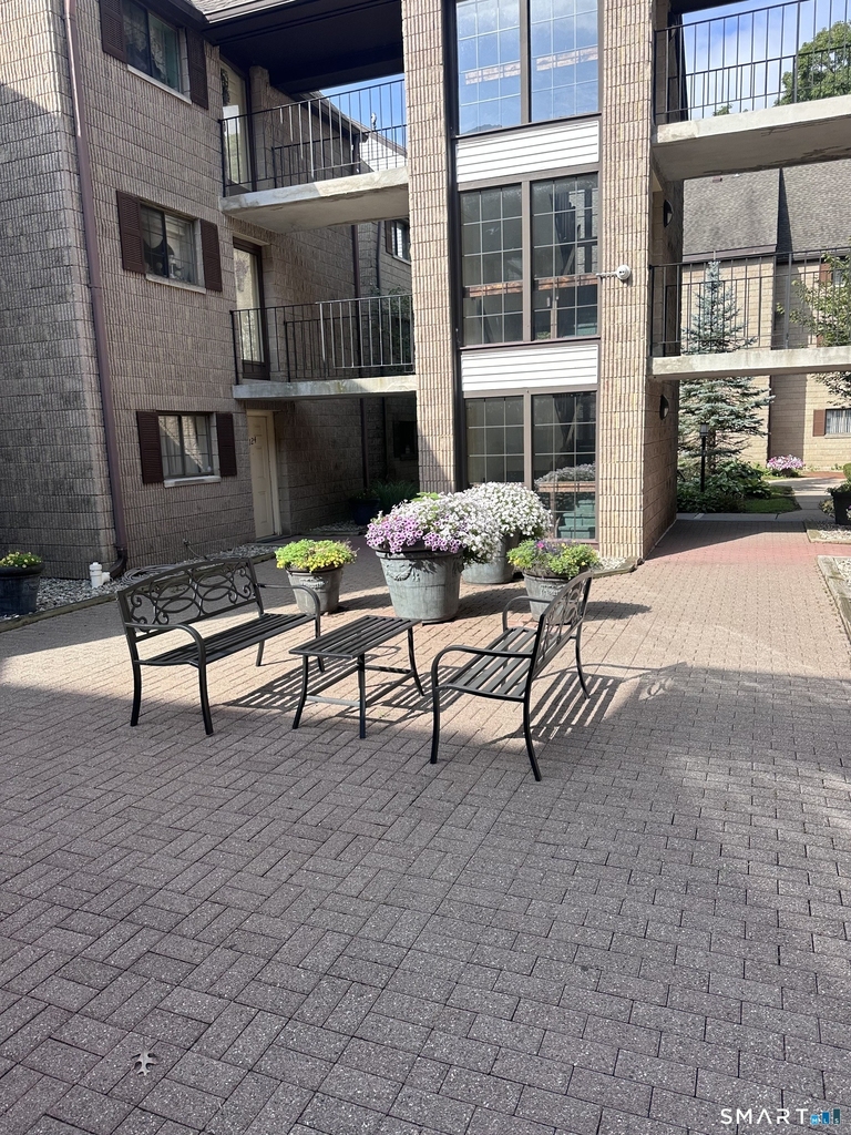 183 Loomis Drive - Photo 15