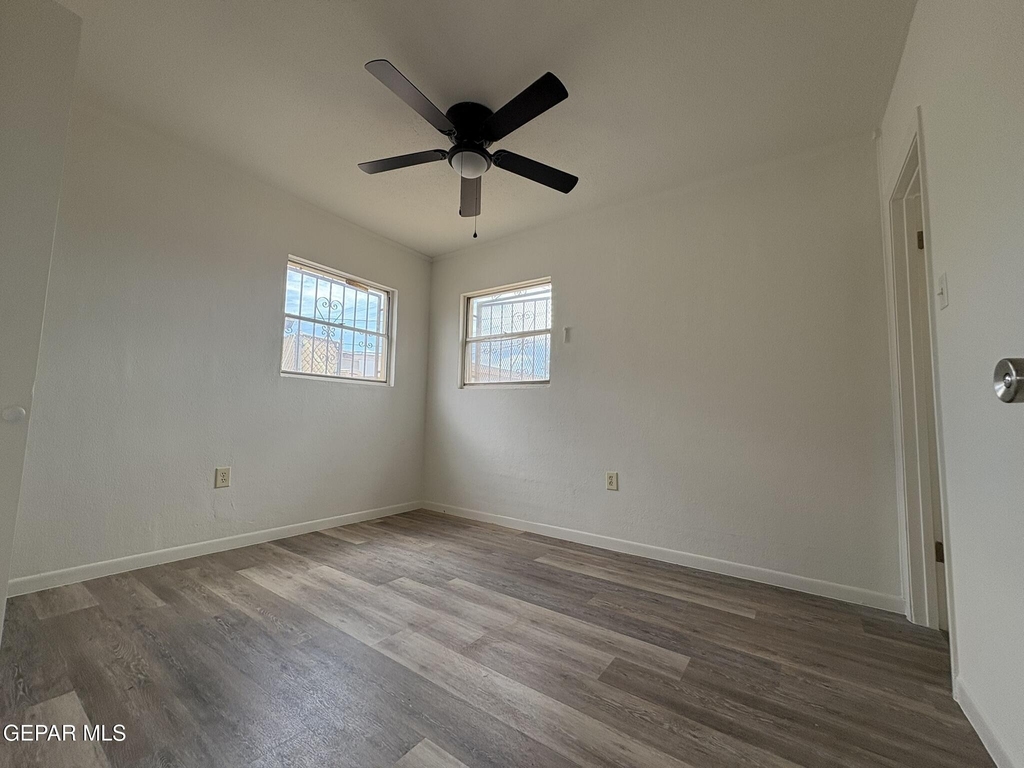 4900 Debeers Drive - Photo 13