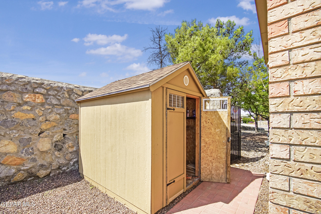 918 Bellacumbre Drive - Photo 49