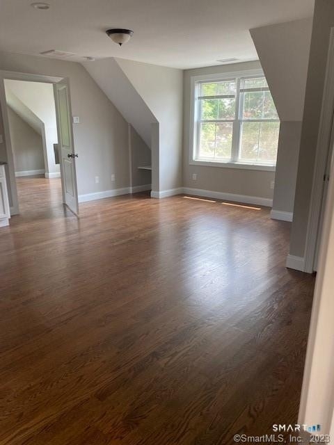 8 Svea Avenue - Photo 3