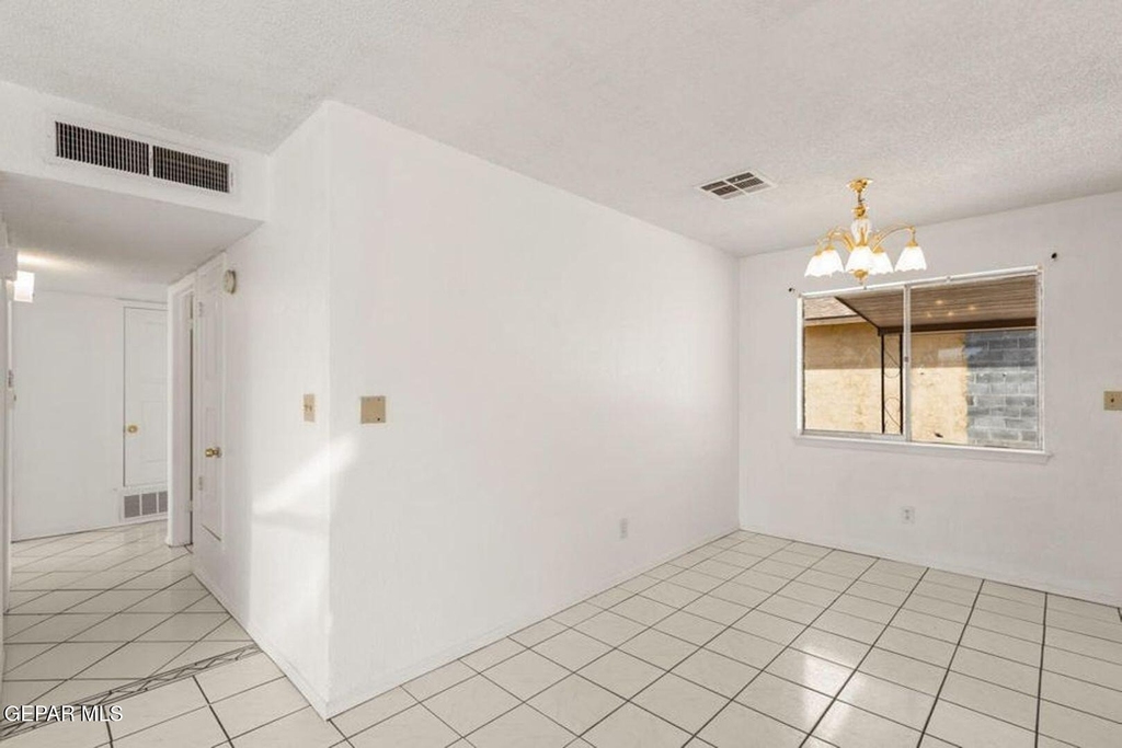 11701 Henry Phipps Drive - Photo 3