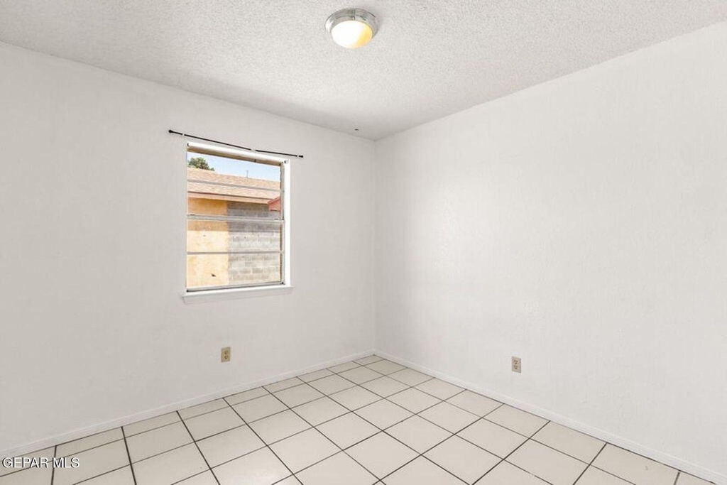 11701 Henry Phipps Drive - Photo 14