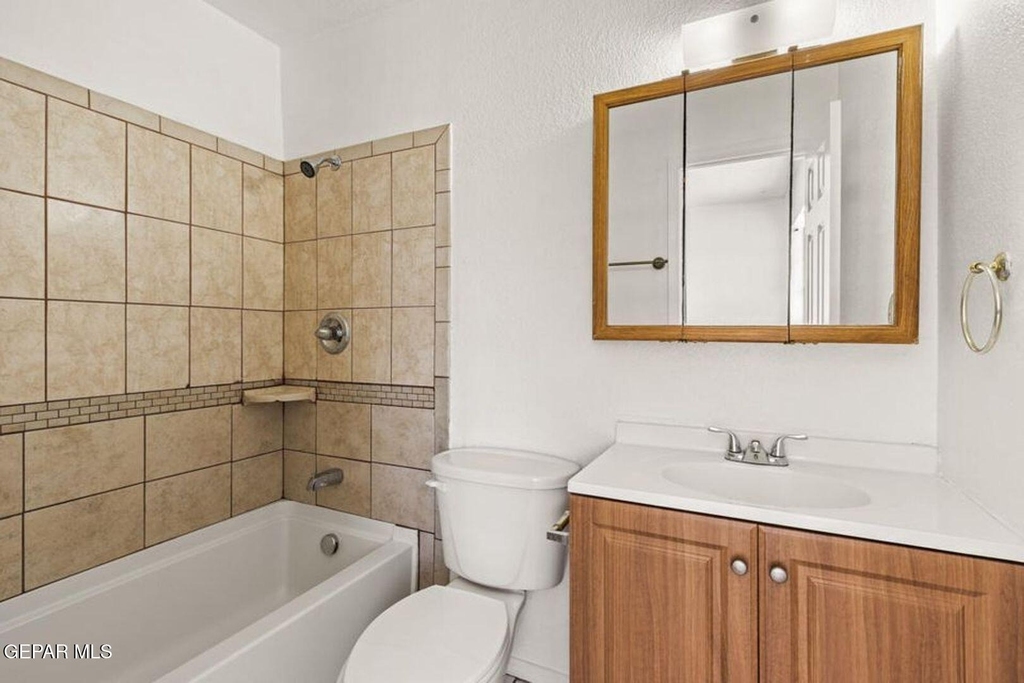 11701 Henry Phipps Drive - Photo 10