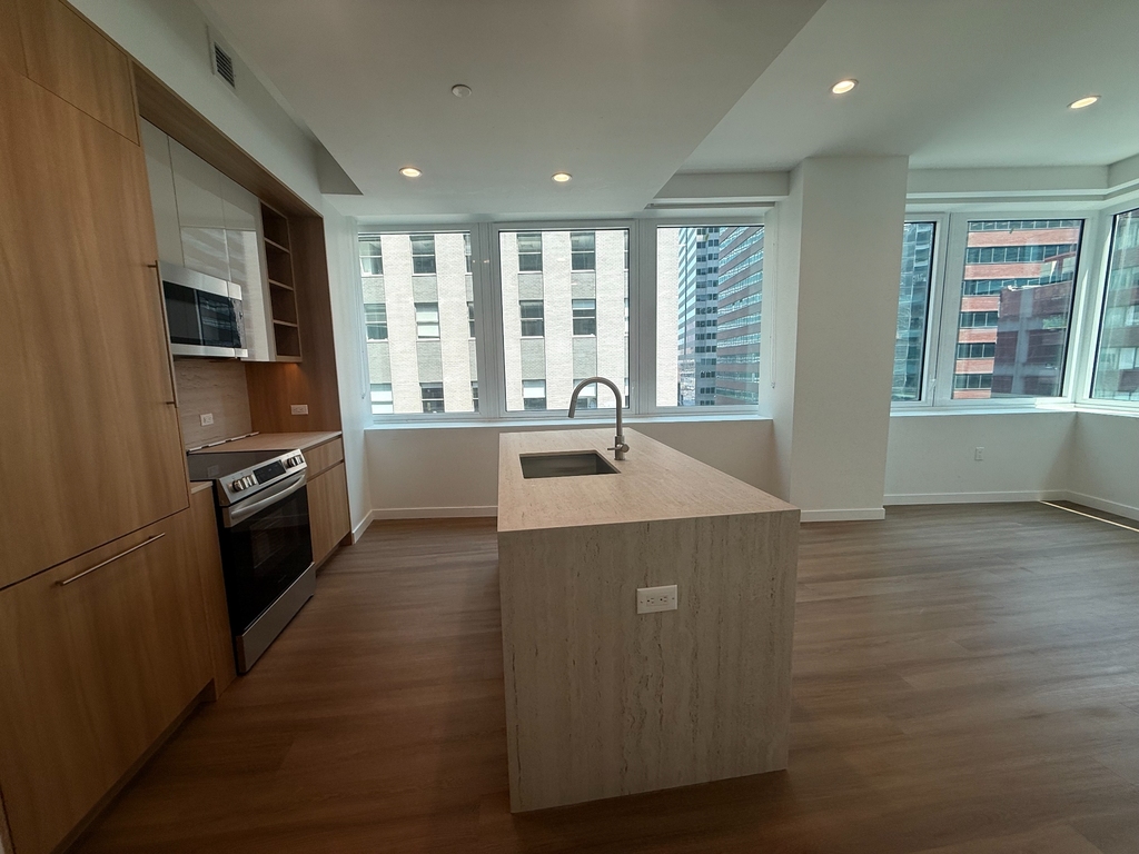 Luxury 3 Bedroom - Pearl & Pine  - Photo 4