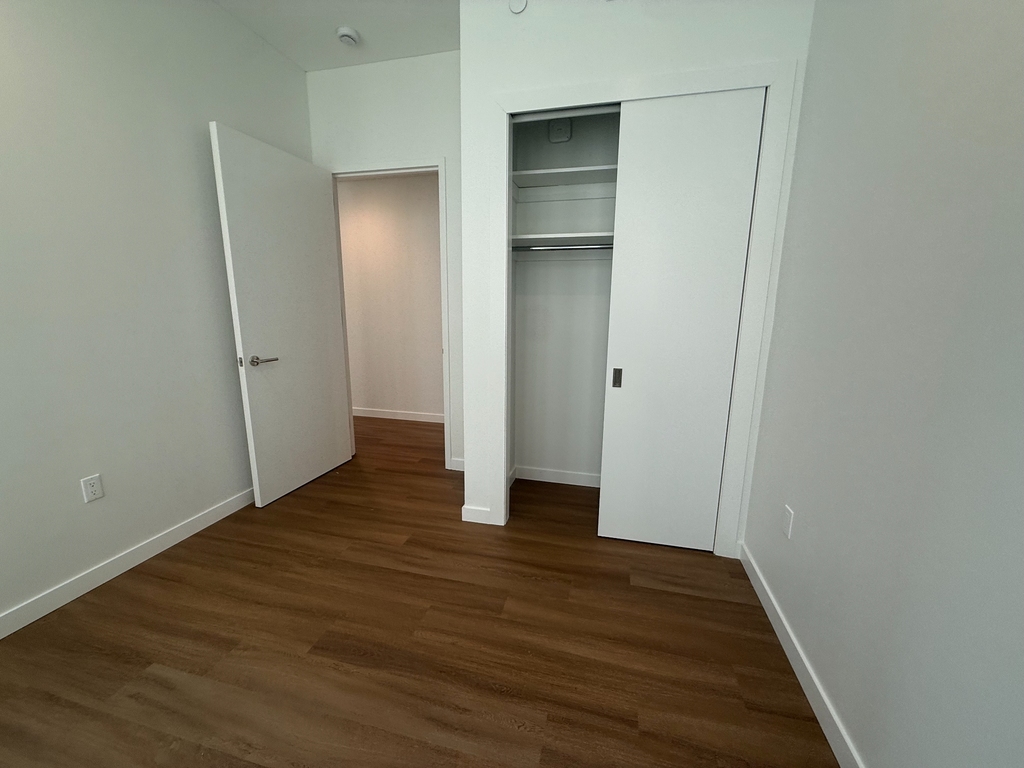 Luxury 3 Bedroom - Pearl & Pine  - Photo 8