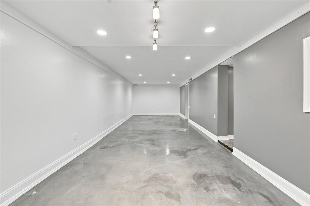 5761 Library Rd - Photo 10