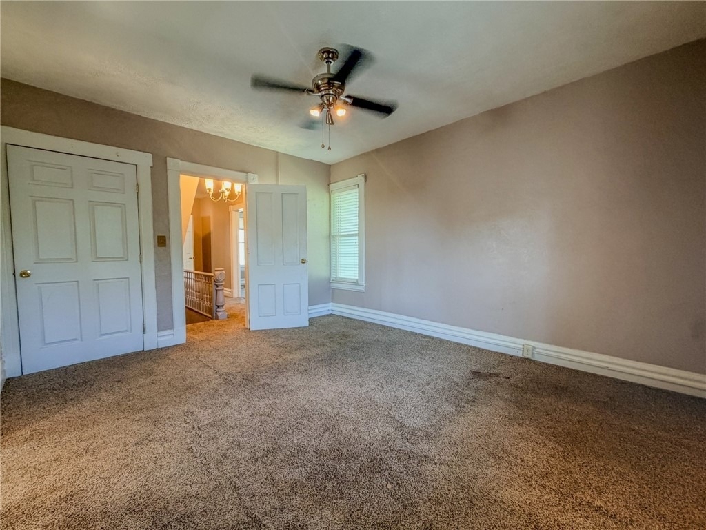 411 Cherry St - Photo 0