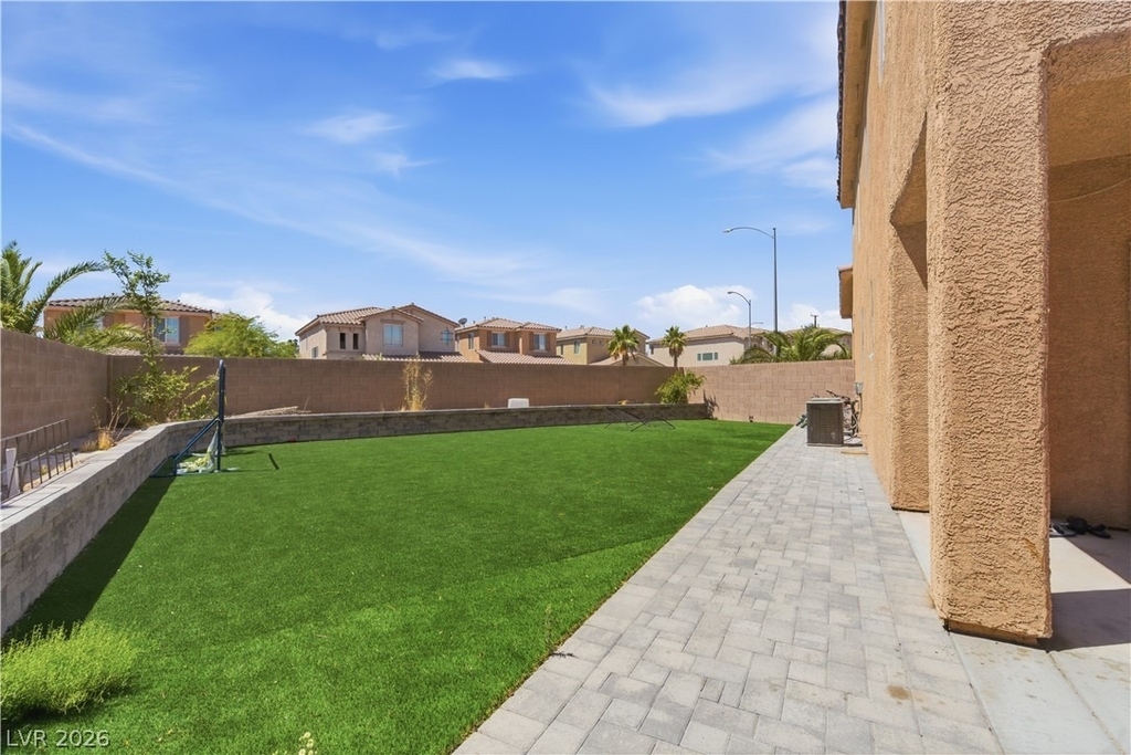 5446 Caprock Canyon Avenue - Photo 4