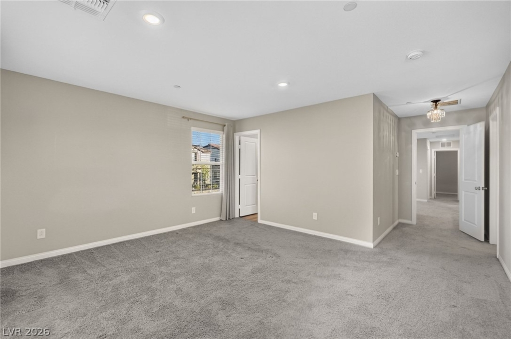 2435 Bellinzona Place - Photo 18