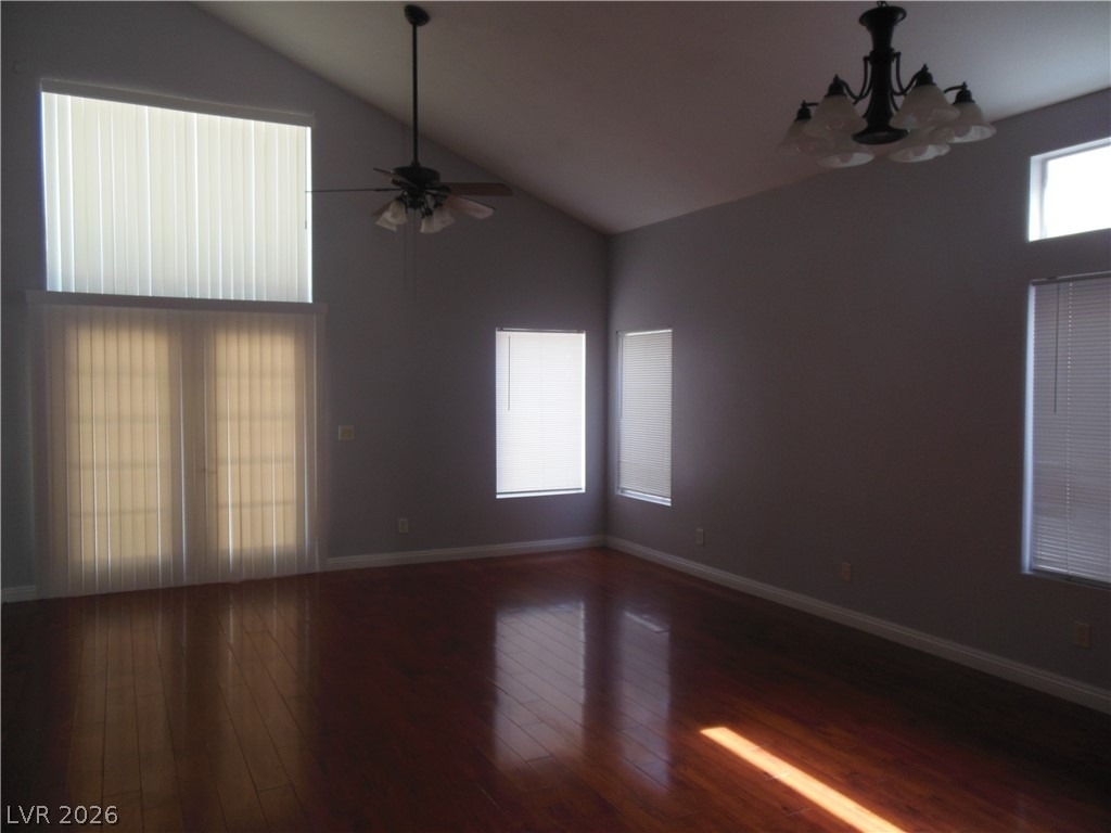 878 Scarlet Haze Avenue - Photo 7