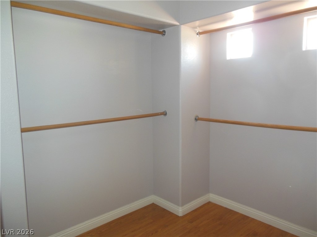 878 Scarlet Haze Avenue - Photo 16