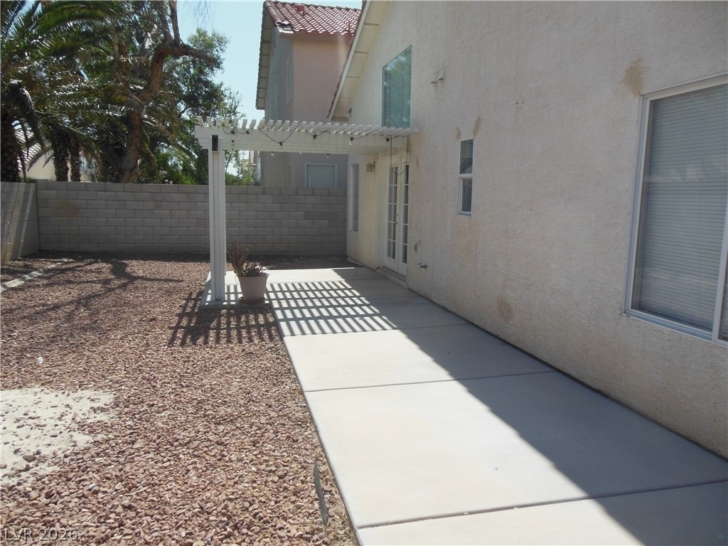 878 Scarlet Haze Avenue - Photo 19