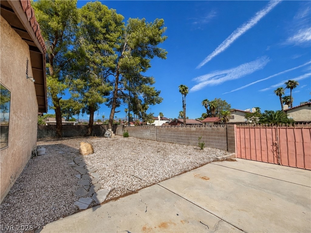 5388 Hibbetts Drive - Photo 32