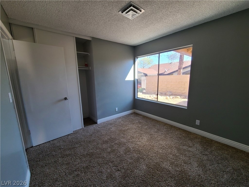 6751 Ledgewood Drive - Photo 13