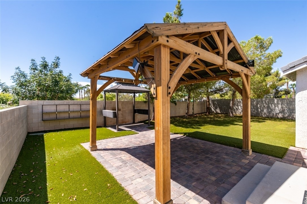 7943 Meandering Path Avenue - Photo 37