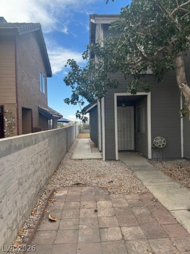 1681 Duarte Drive - Photo 2