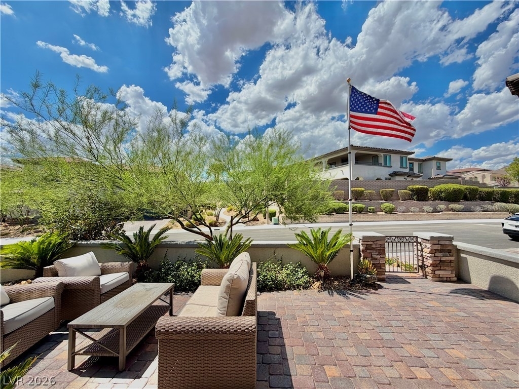 272 Highspring Street - Photo 7