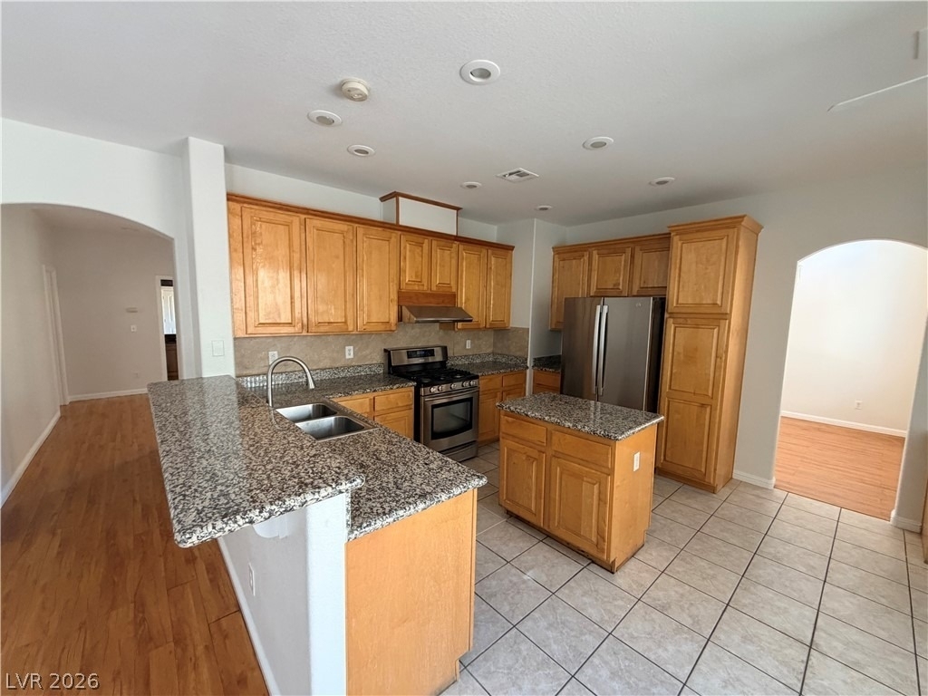9812 Antelope Canyon Avenue - Photo 3