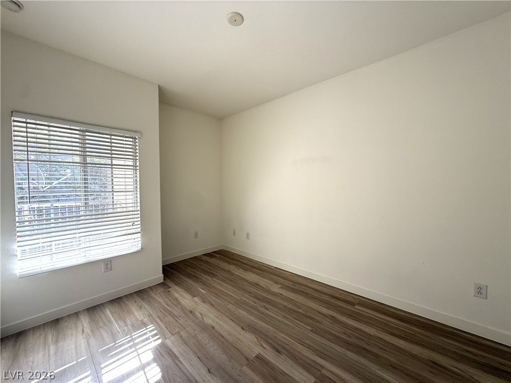 6160 Rumrill Street - Photo 4