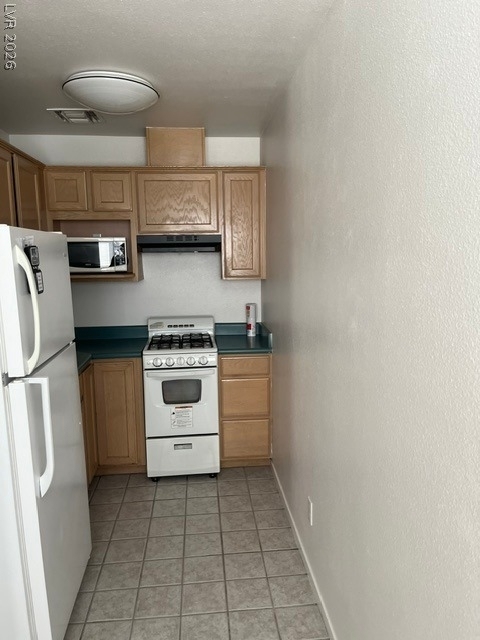 1647 Boulder City Parkway - Photo 6