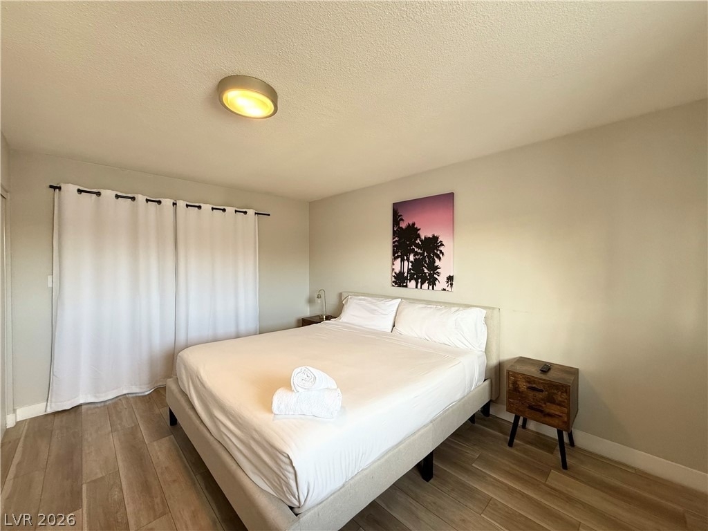 1526 E Twain Avenue - Photo 9