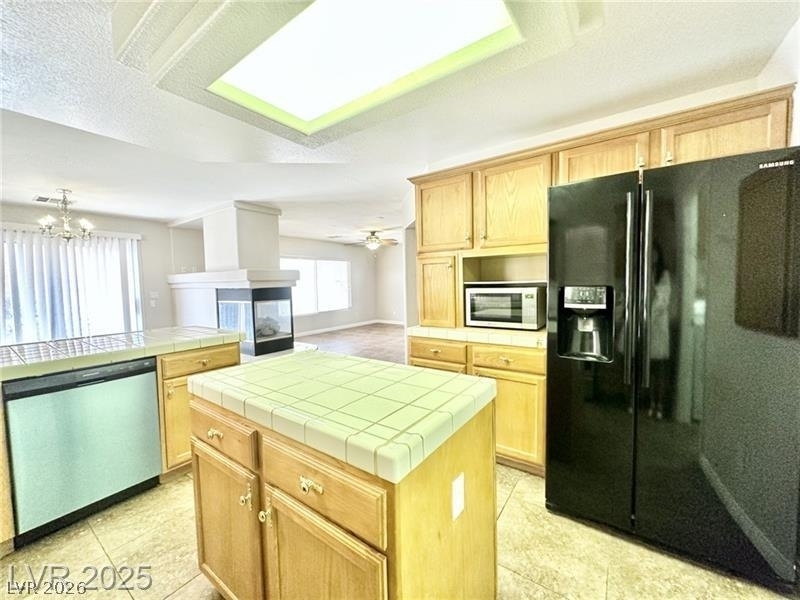 7623 Glorietta Bay Court - Photo 7