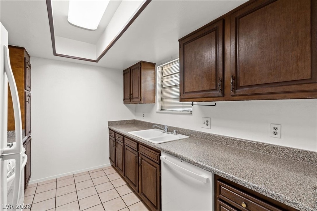 3925 Cambridge Street - Photo 12
