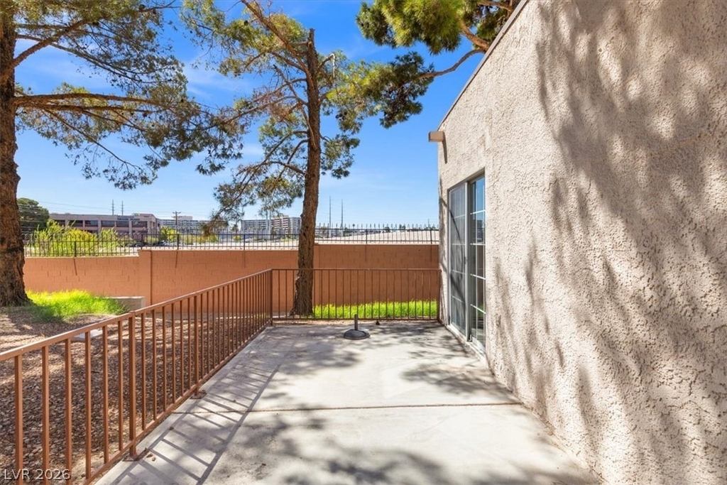 3925 Cambridge Street - Photo 24