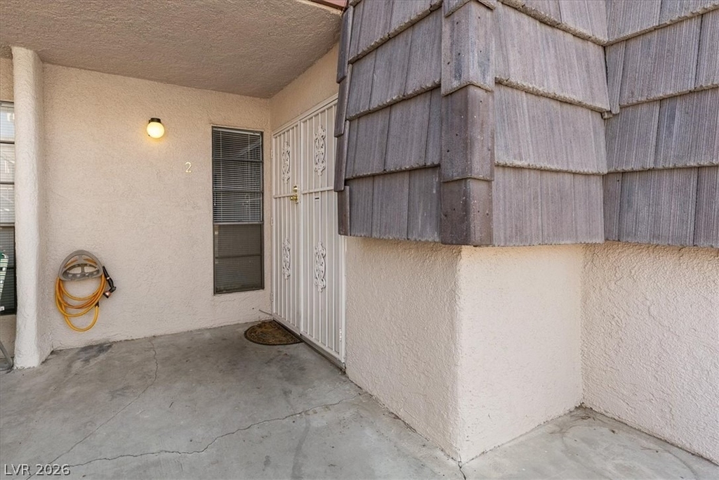 3925 Cambridge Street - Photo 2